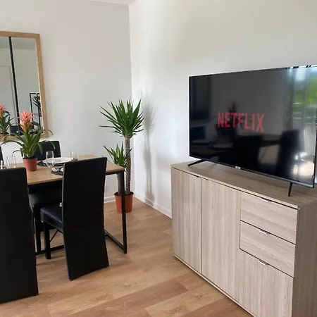 Appartamento Bel 59m2 Terrasse / Wifi / Netflix Montigny-le-Bretonneux